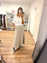Load image into Gallery viewer, Black Skirt